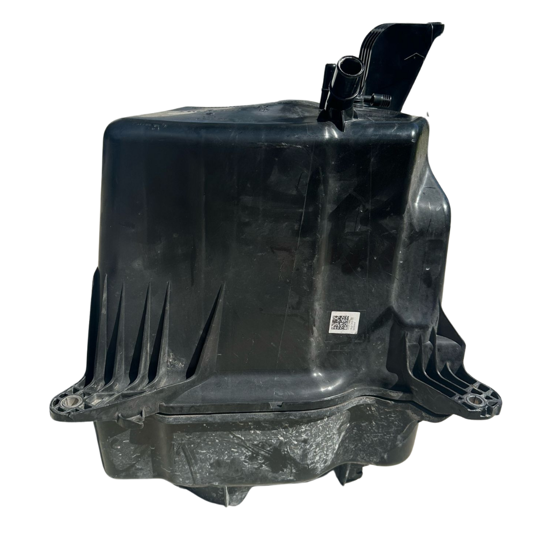 Used Genuine AdBlue DEF Tank Container with Sensor 9104700000 for Sprinter 2019+