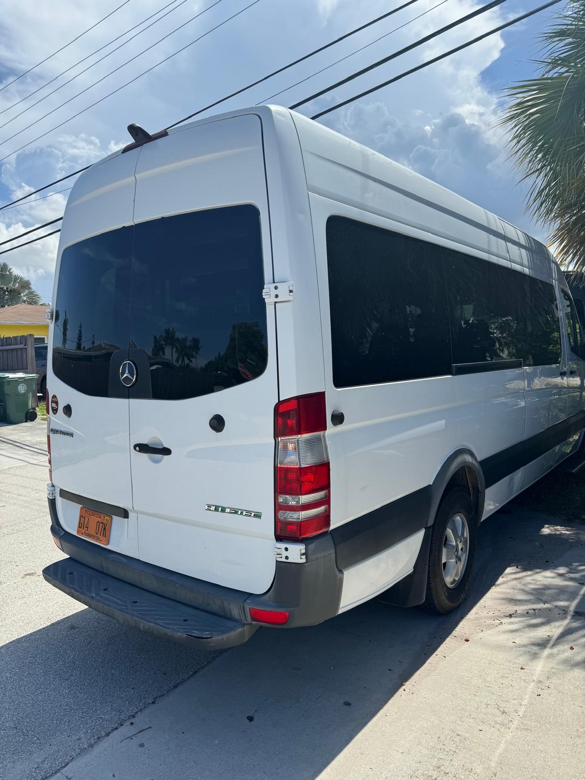 Mercedes-Benz Sprinter 2014 Passenger VAN